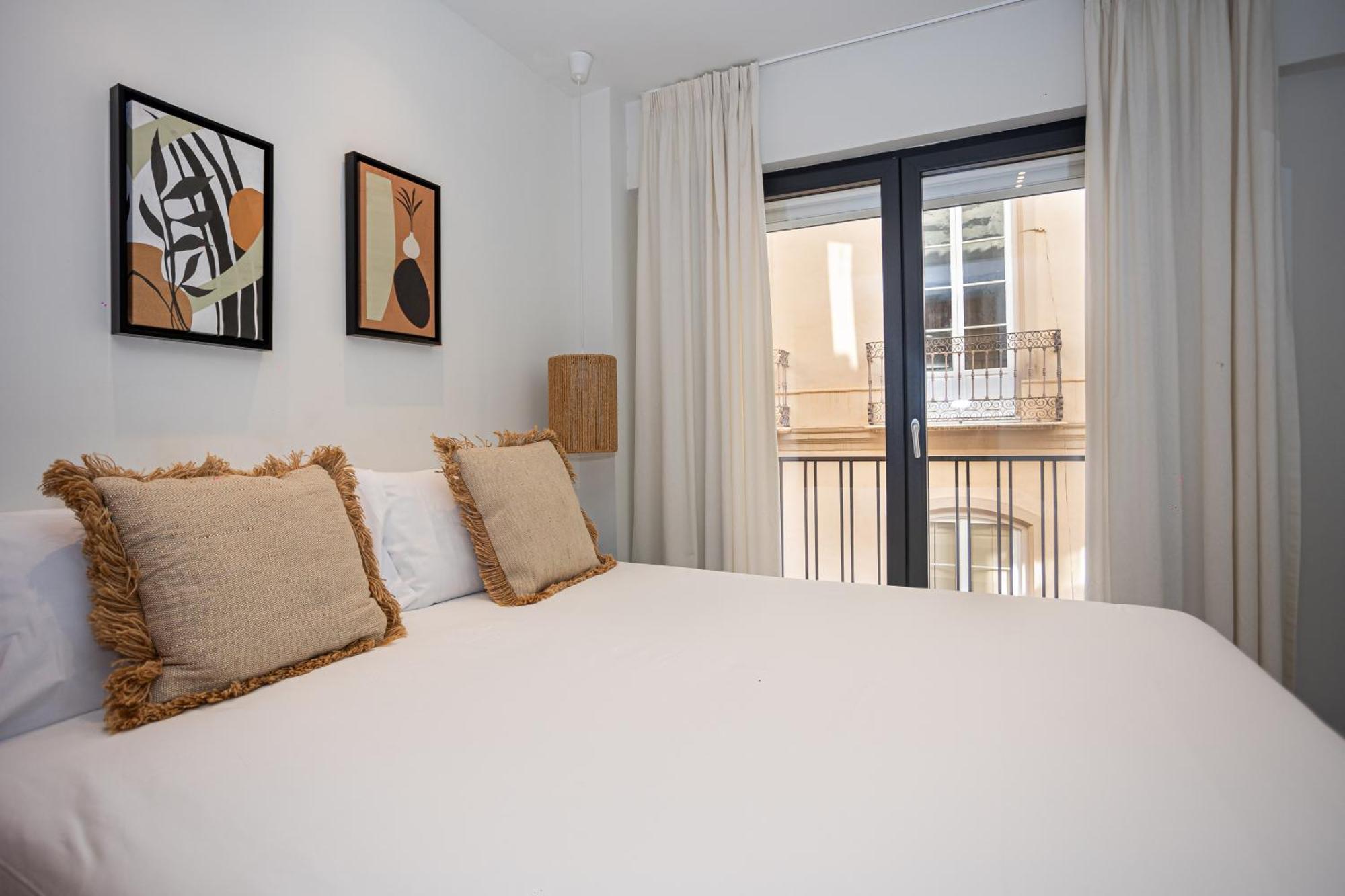 Apartamentos 7 Dreams Малага Экстерьер фото