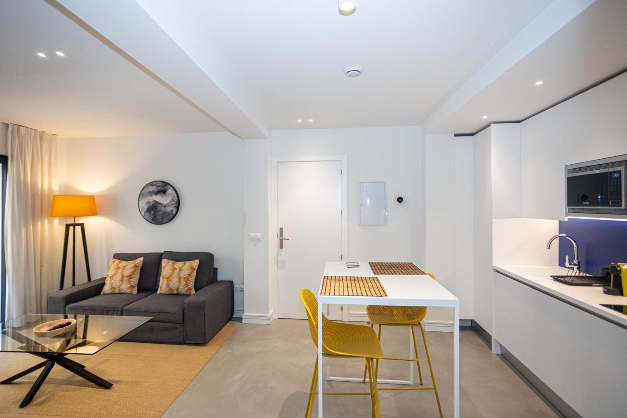 Apartamentos 7 Dreams Малага Экстерьер фото
