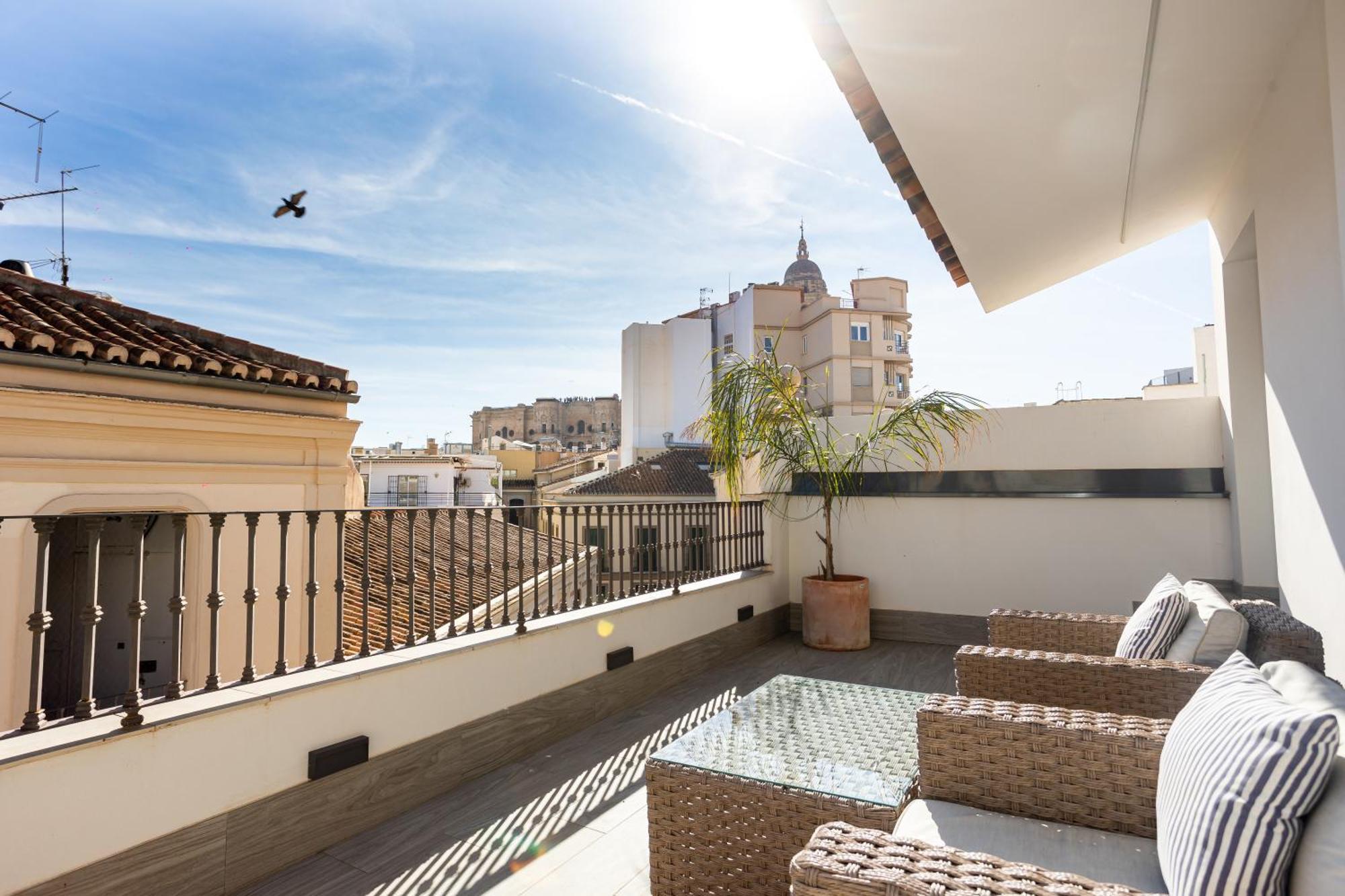Apartamentos 7 Dreams Малага Экстерьер фото